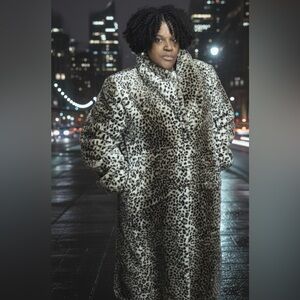 MONTEREY FASHIONS Vintage 1980s Leopard Cheetah Faux Fur Full Length Coat